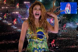 Brezilya’da Shakira konserinde 2 milyon kişi: Copacabana’da Pique tepkisi