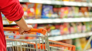 Mart 2026’da ticaret satış hacmi sınırlı artarken sektörler ayrıştı
